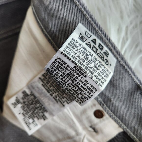 Levis 501 Shorts Mens 42 Cut Off Jean Denim Cotton Button‎ Fly Gray Distressed - Picture 8 of 16